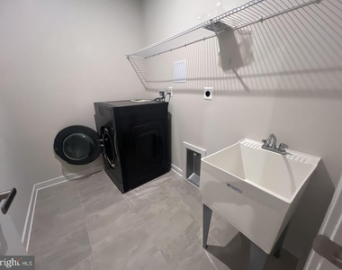 310 Schaffer Drive - Photo Thumbnail 14