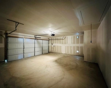 345 Merriman Rd - Photo Thumbnail 25