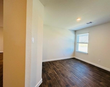 345 Merriman Rd - Photo Thumbnail 5