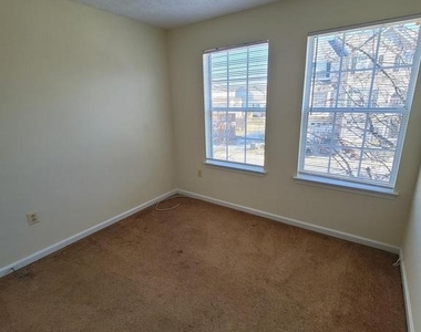 12339 Sweetbriar Place - Photo Thumbnail 11