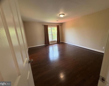 12435 Turtle Dove Place - Photo Thumbnail 18