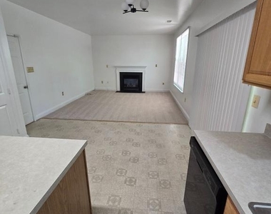 11327 Wildmeadows Street - Photo Thumbnail 14