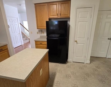 11327 Wildmeadows Street - Photo Thumbnail 13