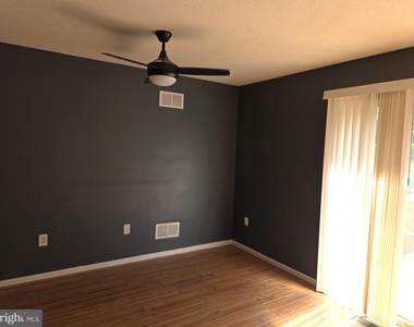 240 Mike Drive - Photo Thumbnail 18