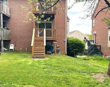 240 Mike Drive - Photo Thumbnail 24