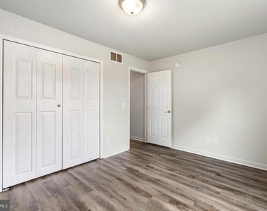 354 W Main Street - Photo Thumbnail 13