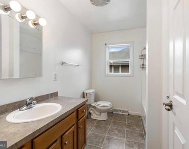 354 W Main Street - Photo Thumbnail 9