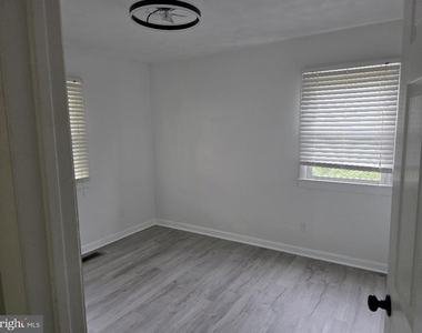 3600 28th Street - Photo Thumbnail 7