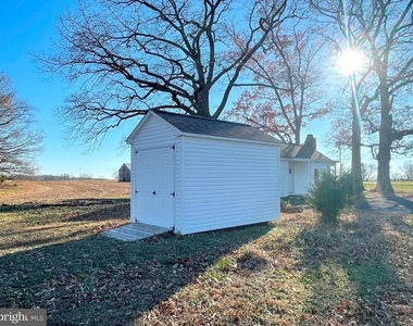 7990 Mackall Road - Photo Thumbnail 14