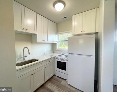 7990 Mackall Road - Photo Thumbnail 6
