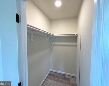 7990 Mackall Road - Photo Thumbnail 9