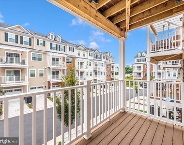 9374 Seney Ln - Photo Thumbnail 33