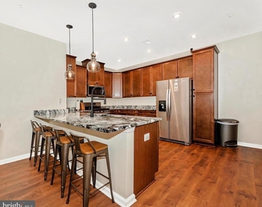 9374 Seney Ln - Photo Thumbnail 6
