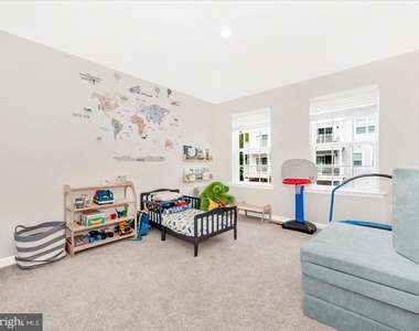 9374 Seney Ln - Photo Thumbnail 23