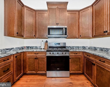 9374 Seney Ln - Photo Thumbnail 15