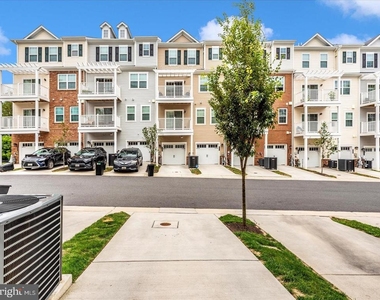 9374 Seney Ln - Photo Thumbnail 38