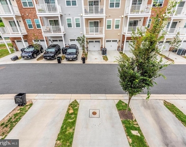 9374 Seney Ln - Photo Thumbnail 36