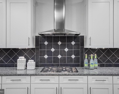 52 Wedge Way - Photo Thumbnail 8