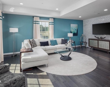 52 Wedge Way - Photo Thumbnail 12