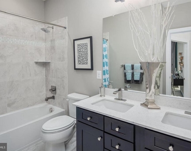 52 Wedge Way - Photo Thumbnail 10