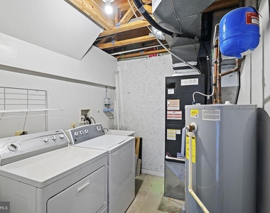 50 Parkhill Place - Photo Thumbnail 24