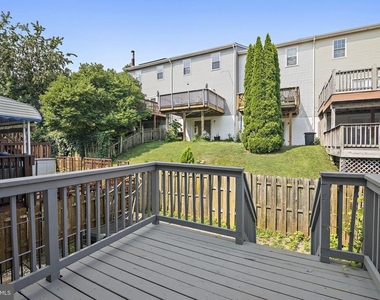 50 Parkhill Place - Photo Thumbnail 25