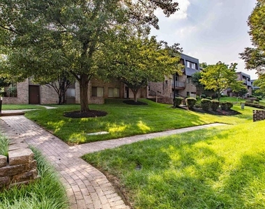 29 Stonehenge Circle - Photo Thumbnail 31