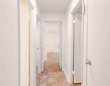 29 Stonehenge Circle - Photo Thumbnail 13