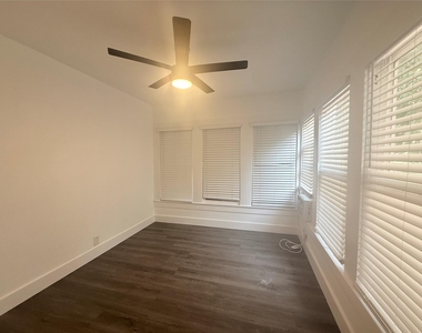 126 Smith Ln - Photo Thumbnail 7