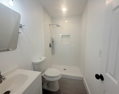 126 Smith Ln - Photo Thumbnail 10