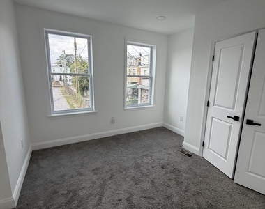 1432 E Lanvale Street - Photo Thumbnail 21