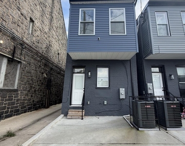 1432 E Lanvale Street - Photo Thumbnail 32