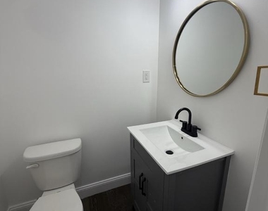 1432 E Lanvale Street - Photo Thumbnail 29