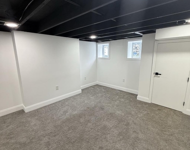 1432 E Lanvale Street - Photo Thumbnail 22