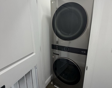 1432 E Lanvale Street - Photo Thumbnail 18