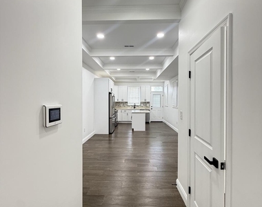 1432 E Lanvale Street - Photo Thumbnail 11