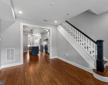 609 Grundy Street - Photo Thumbnail 7