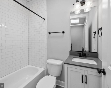 609 Grundy Street - Photo Thumbnail 23