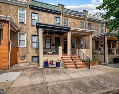 609 Grundy Street - Photo Thumbnail 2