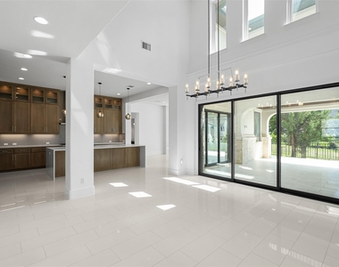 702 Serene Estates Dr - Photo Thumbnail 5