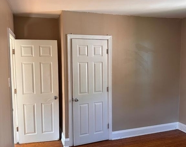3034 Pinewood Avenue - Photo Thumbnail 13