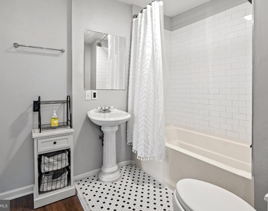 308 S Castle Street - Photo Thumbnail 26