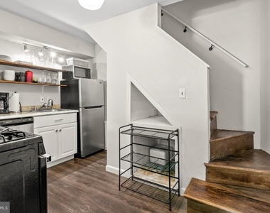 308 S Castle Street - Photo Thumbnail 14