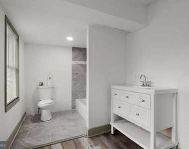 2838 W Lanvale Street - Photo Thumbnail 5