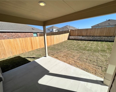 3305 Dusted Daisey St - Photo Thumbnail 22