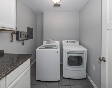 400 Unit A Oak Knob Dr - Photo Thumbnail 14