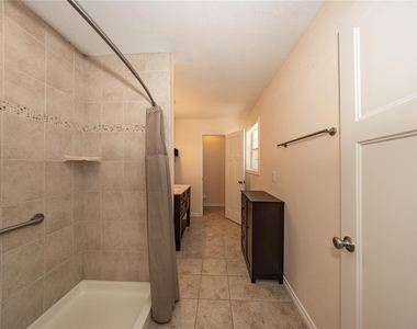 400 Unit A Oak Knob Dr - Photo Thumbnail 23