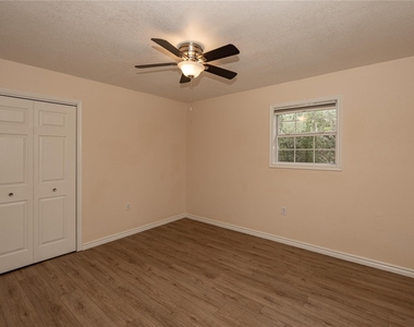 400 Unit A Oak Knob Dr - Photo Thumbnail 9