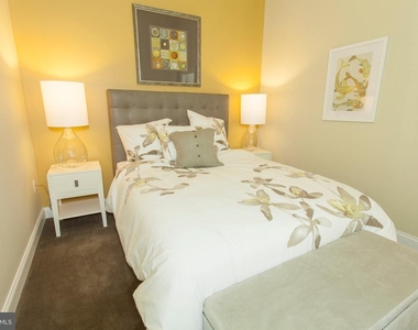 521 Saint Paul Street - Photo Thumbnail 25