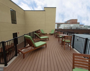 521 Saint Paul Street - Photo Thumbnail 15